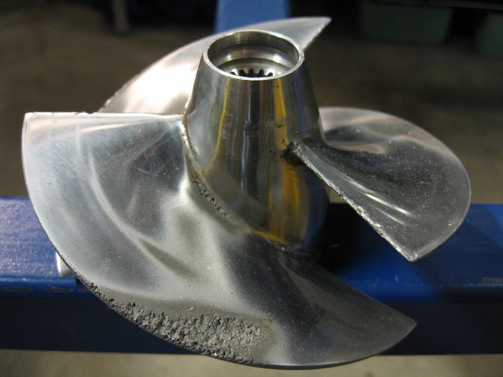 propeller cavitation