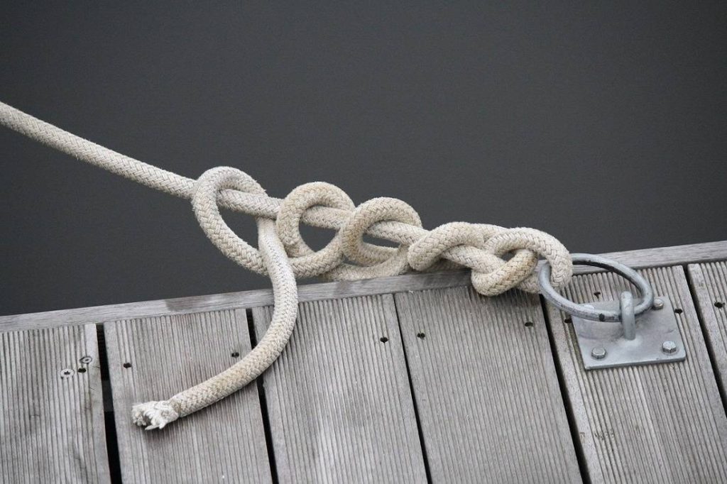 Knot Tying for Boating
