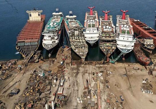 Marine Engineering – Scrapping and Recycling Ships