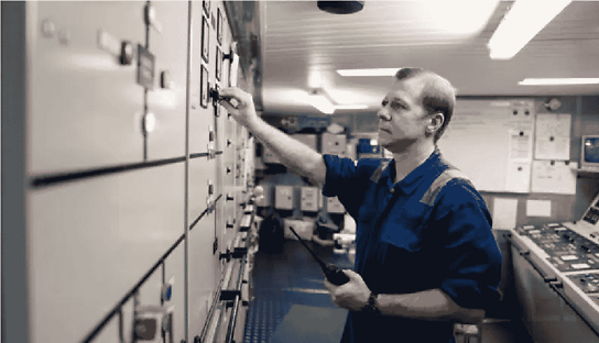 Engineering watchkeeping under different conditions and in different areas