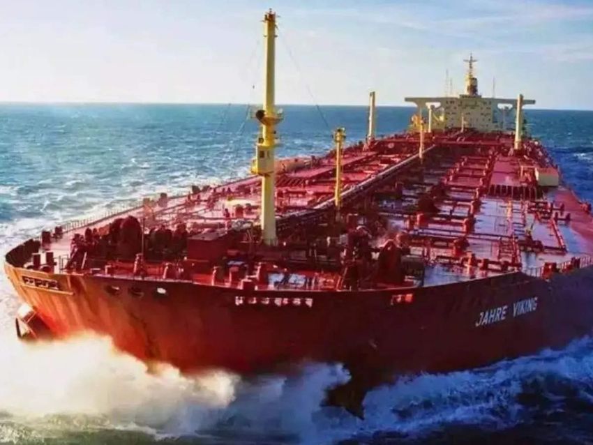 🚢 How They Built the Biggest Ship in the World: The Seawise Giant 🌊🛠️